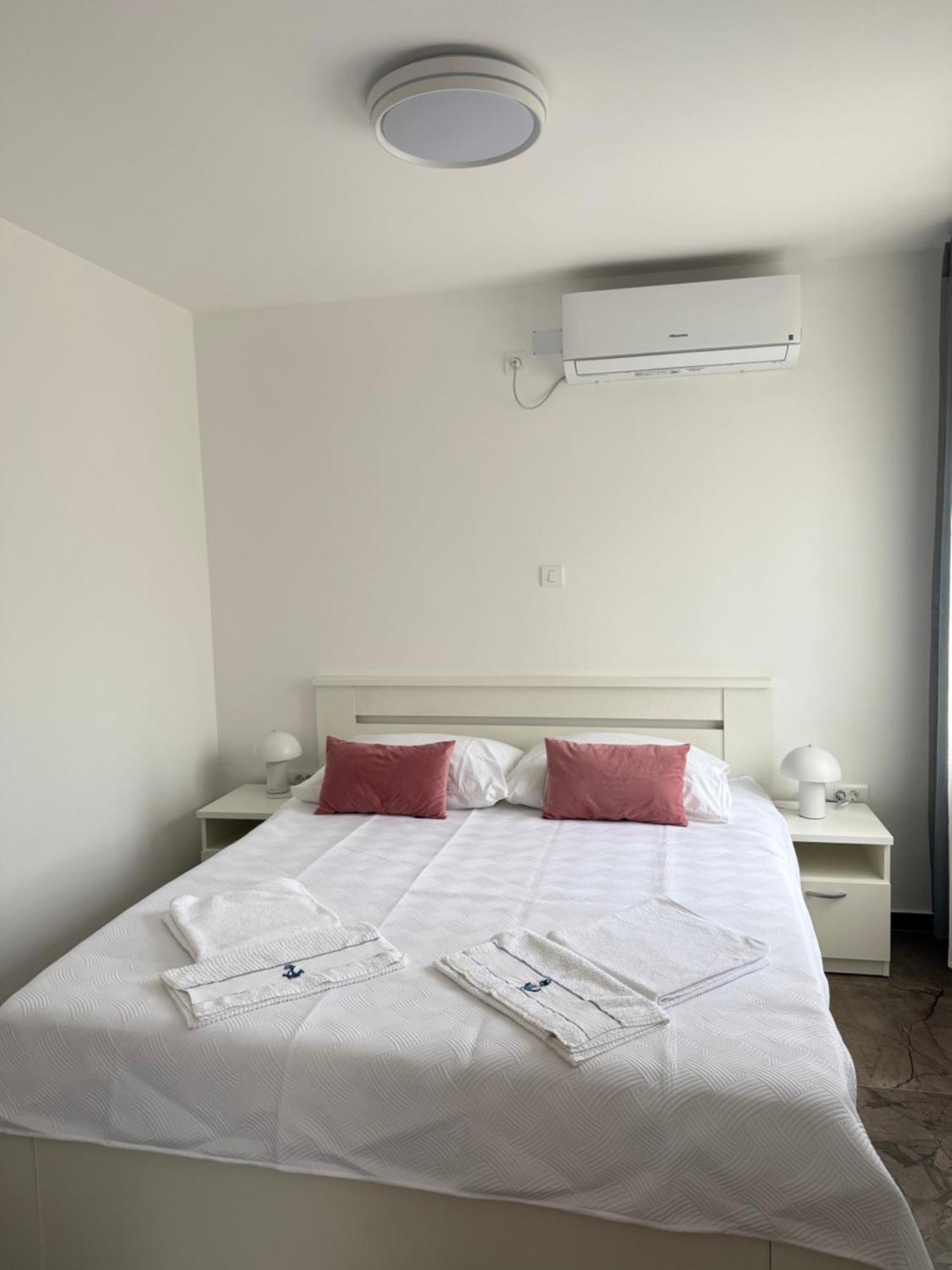 Apartments Zivko 马林斯卡 外观 照片